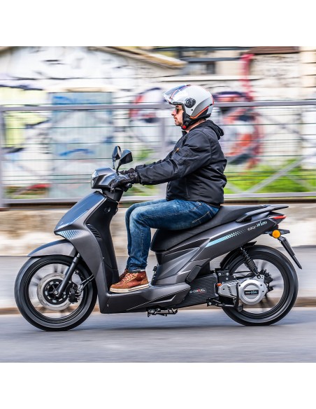 E-Presto : Scooter électrique 125 cc vintage, puissant et pas cher !